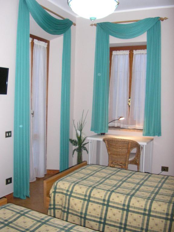 Al Vecchio Olivo Acomodação com café da manhã Frascati Quarto foto